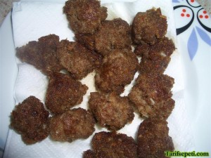 firinda-sehriyeli-besamel-soslu-kofte-tarifi-8